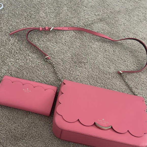 Kate Spade Wallet & Purse - Picture 6 of 6